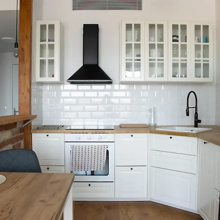 With Sunset View Over Апартаменты Братислава